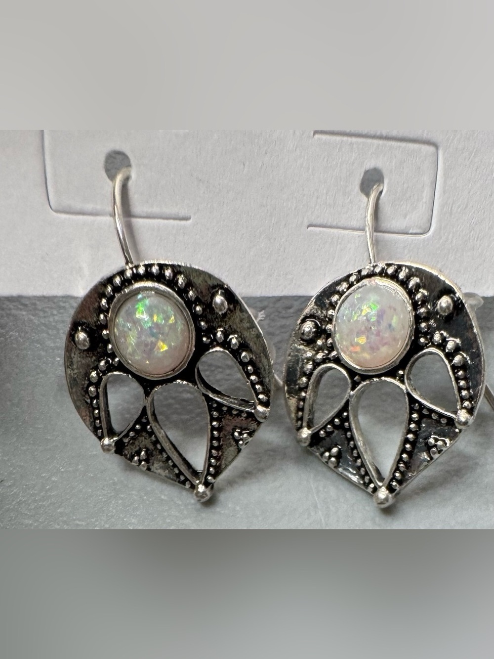Opal Cabochon Silver-Tone Drop Earrings White Opalescent western vintage style